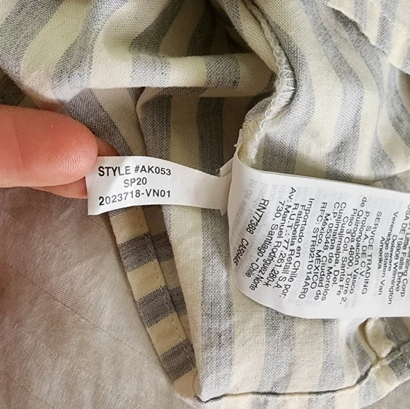 Madewell Ruffle-Neck Back Keyhole Oversized Top in Stripes size Small - Picture 6 of 8